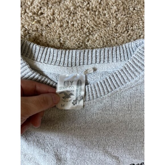 Women's Oceanside Beachy Surf Gray Size Medium Crewneck Pullover Cotton Sweater - Picture 3 of 4